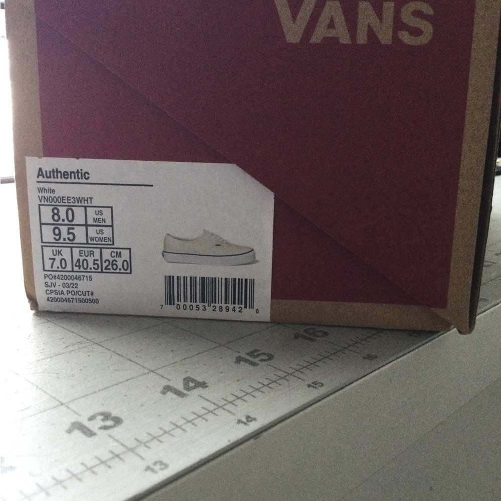Vans Authentic Off White NIB - Picture 7 of 7